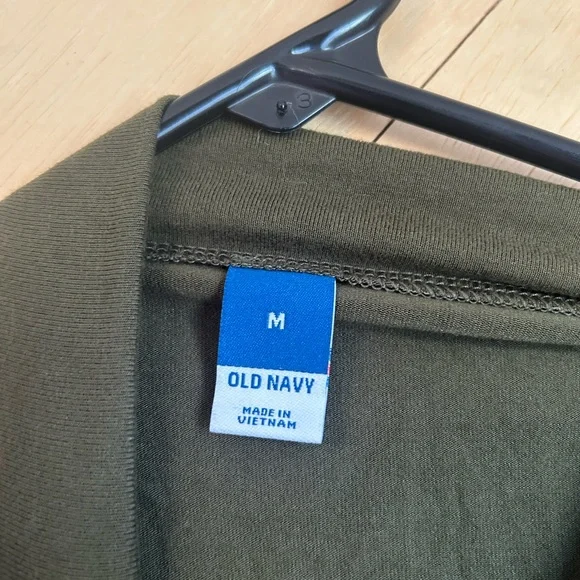 Olive Green Sleeveless Top - Picture 4 of 4